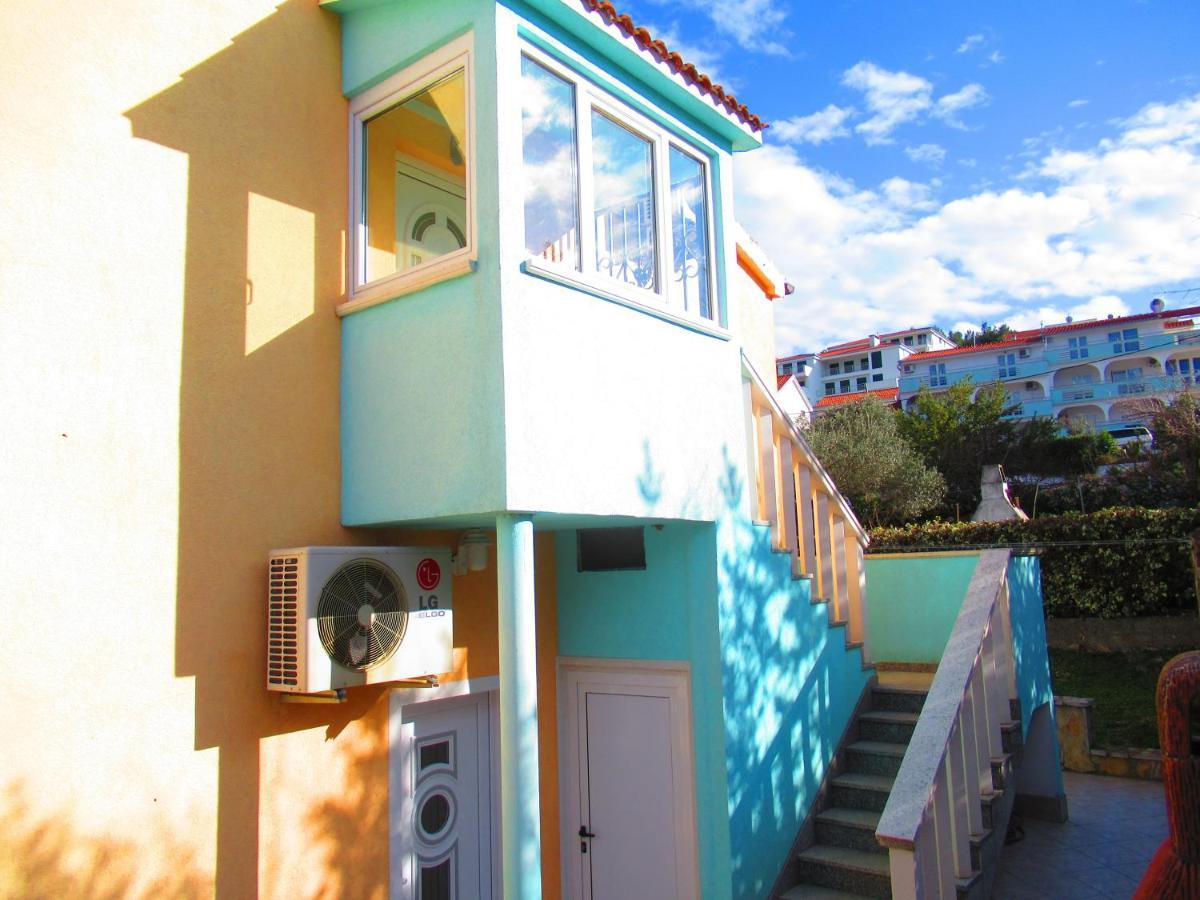 Marcel Apartment Mit Meerblick Трогир Екстериор снимка