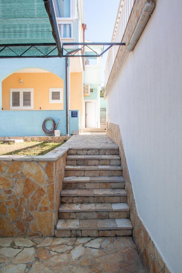 Marcel Apartment Mit Meerblick Трогир Екстериор снимка